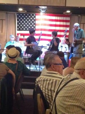 Young banjo players