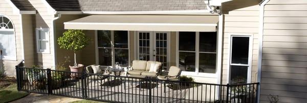 We sell the best brands in patio furniture