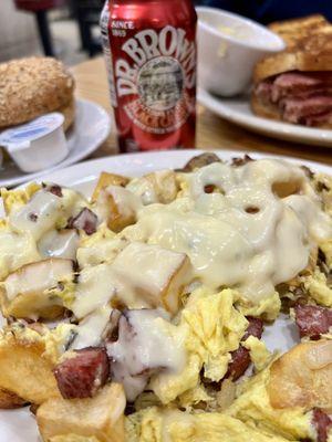 1/2 Order: Hoppel Poppel and a Dr. Browns - Black Cherry. Reuben Sammy in the upper right. Kiss the chef!