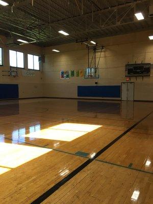 theCENTER offers a full court basketball gym.