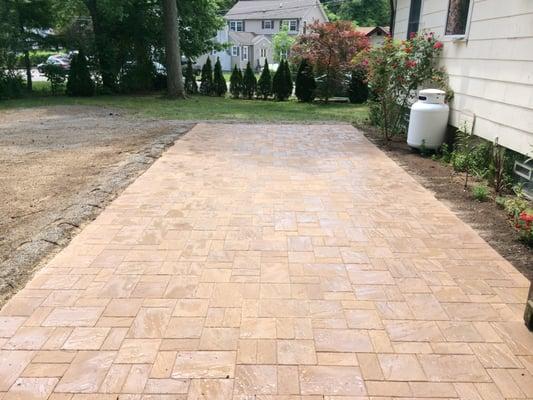 Paver Patio done by Two Brothers Landscaping