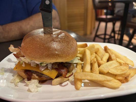 Whiskey burger with endless fries