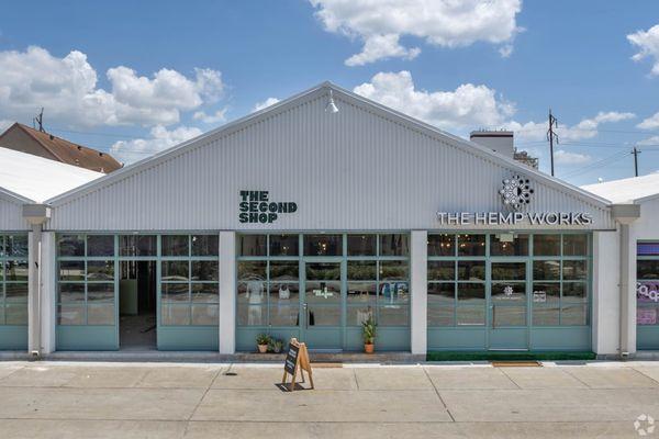 The Plant Store Fronts that allow backend access to HAM Barber Studio.