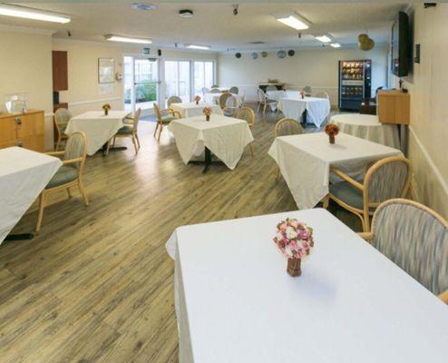 Great Dinning Experience at Shoreline Healthcare Center!