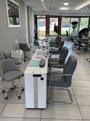 Manicure Stations