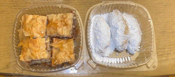 Amazing baklava and white powder pastry