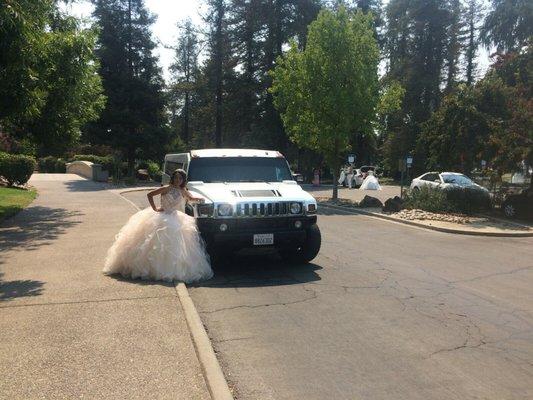 Prom Limousines in Tracy