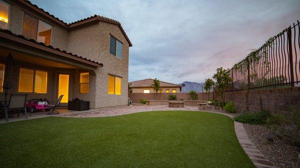 Relaxing space with artificial grass. #Landscape Turf.