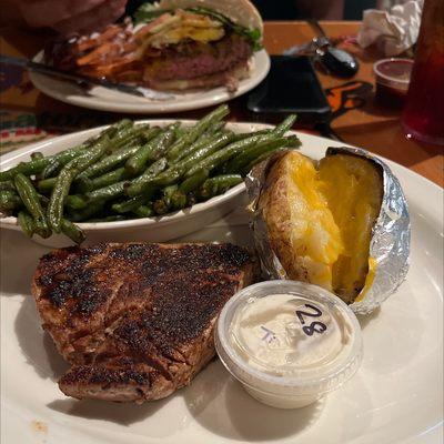 A J Gators Grille & Sports Bar