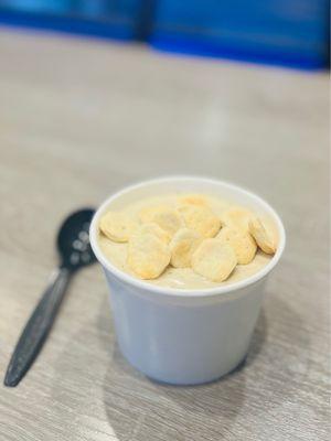 New England Clam Chowder Soup (12 oz)