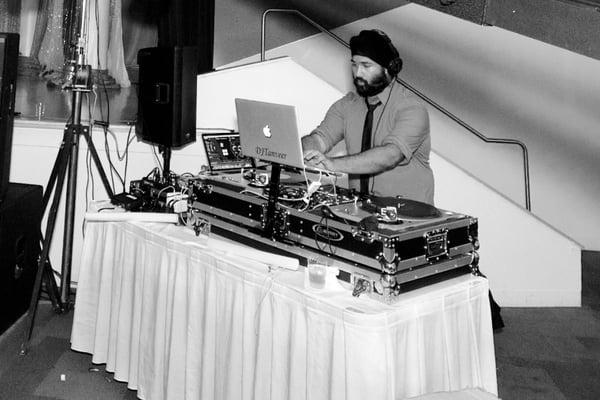 DJ Tanveer