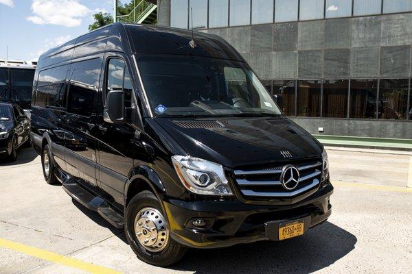 Mercedes Benz Sprinter