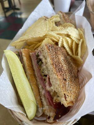 Muffuletta