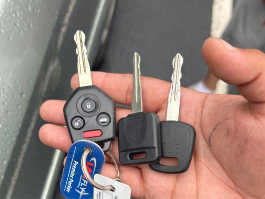 locksmith, locksmith near me, locksmith service, automotive locksmith, auto locksmith, car locksmith near me, car safety, duplicate ar key