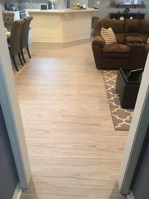 Tongie and groove vinyl flooring