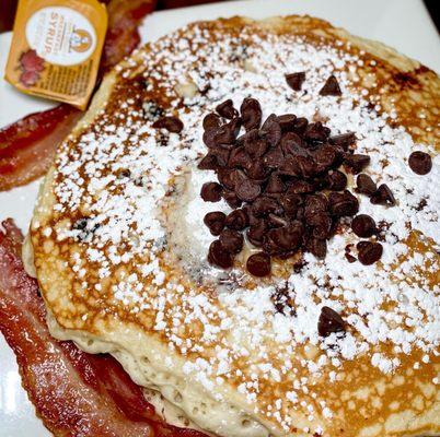 Pb chocolate chip pancakes w/ bacon