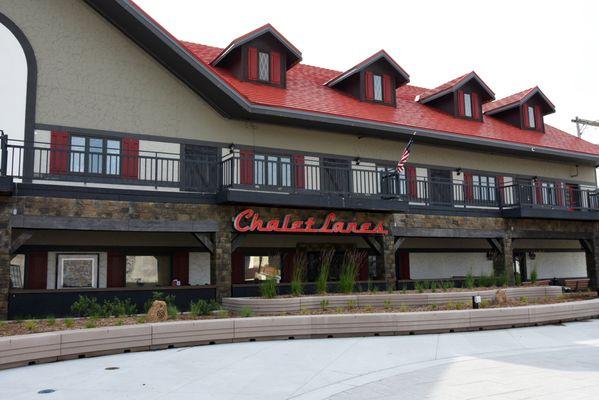 Outdoor seating at Chalet facing Elm Street Plaza