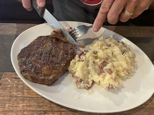 Ribeye &  mashed potatoes