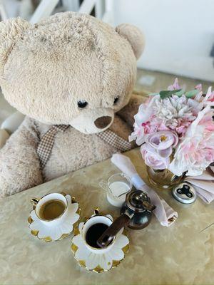 N Cafe teddy