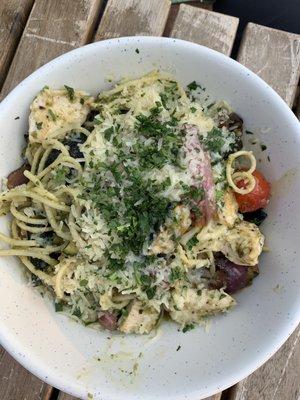 Pesto chicken pasta