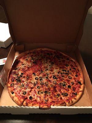 Large 14" -Cheese and Black Olives