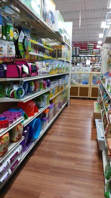 Pet Supermarket in Plantation Market, Matthews NC