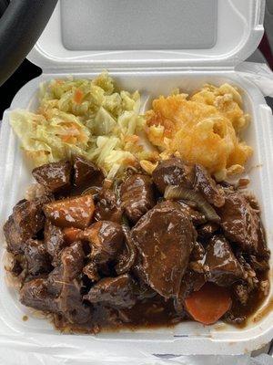 Brown stew pork Mac Cabbage