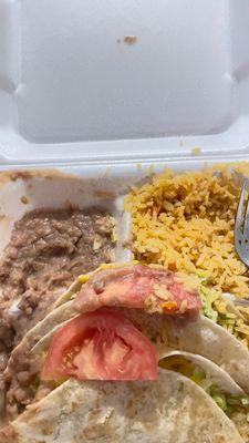 Taco plate: comes in chicken or beef.  Beans and rice