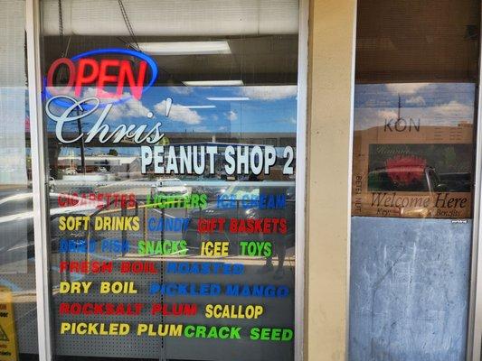 Chris Peanut shop