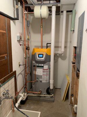 Plumbing for hot water system