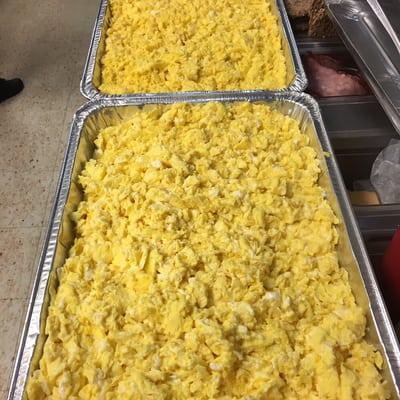 Scrambled eggs (catering )