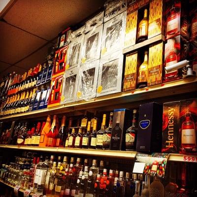 ALL GOOD QUALITY OF LIQUORS AND SPIRITS