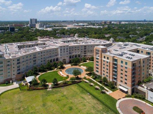 Camden Highland Village Apartments and Townhomes