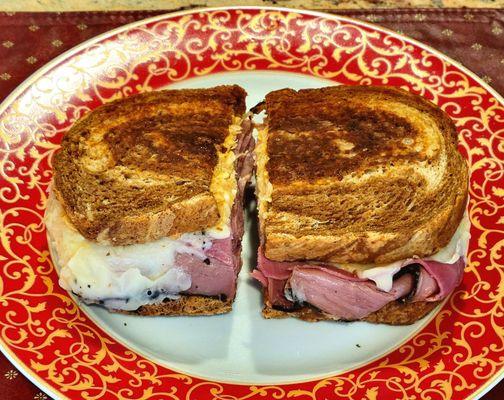 Reuben sandwich