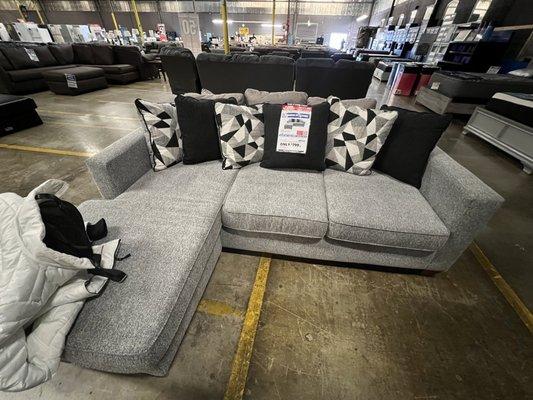 Small sectional $800