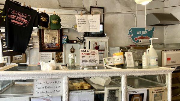 The service counter at Yonah Schimmel's.