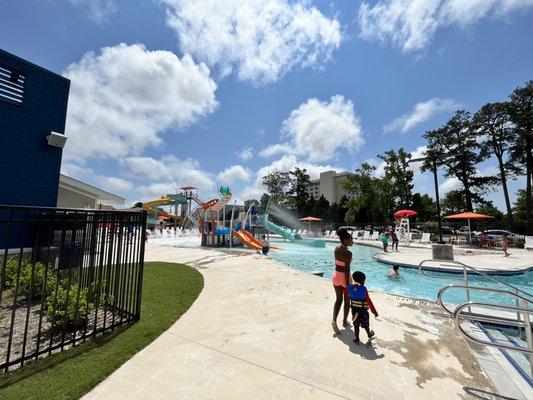 Splash pad!