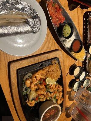 Shrimp fajita - rice was flavorless, guac was bland. Everything else was ok