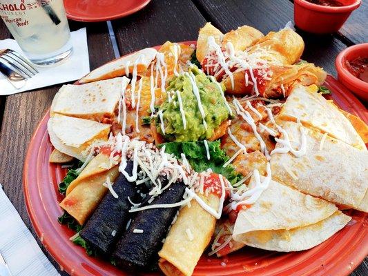 Fiesta platter for 2, I highly recommend it.  The crab meat taquitos were excellent,  house salsa on point as always.   Kudos to the chef.