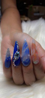 Stiletto nails#marble#blingbling#beautynails