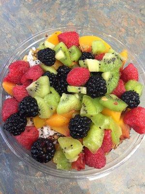 Deliciously fresh acai bowl. Huge portion, great quality! Will get 3+ servings out of one bowl.