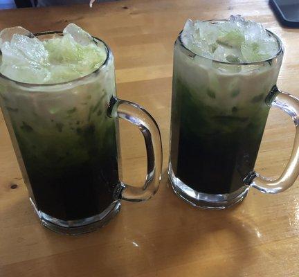 Green Thai iced tea. It's really good.