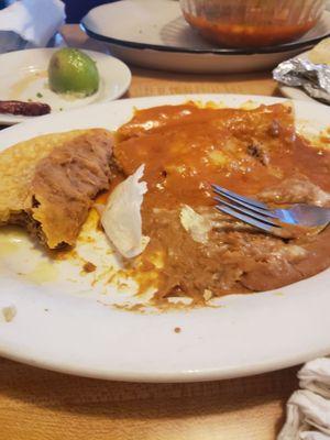 Speedy lunch. Wouldn't recommend. Taco, enchilada and beans.