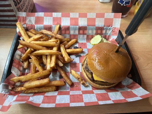 Burger with American cheese & fried onions