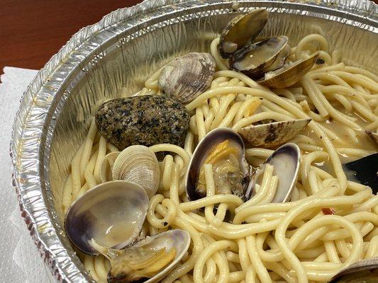 Linguine with dead clams and rocks.