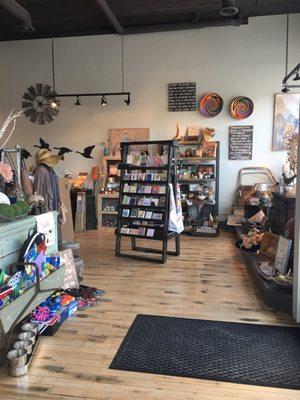 Great selection of clothing, gifts, cards, candles. Super cute, fashionable awesome store!