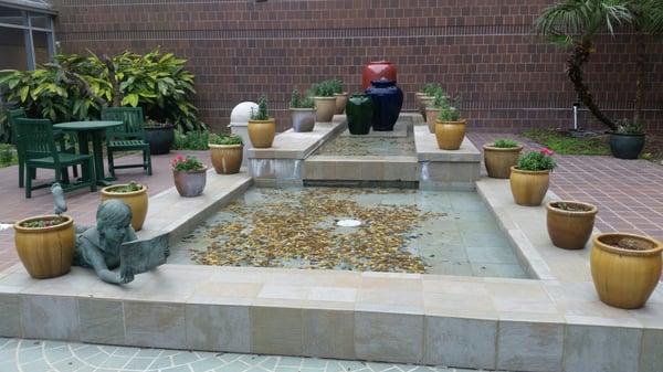 The water fountain at DeTar Hospital North