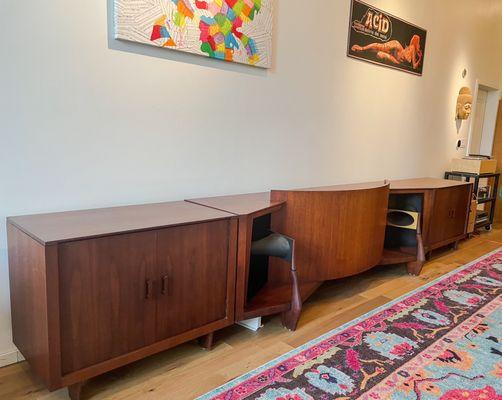 Speaker console that belonged to Frank Sinatra