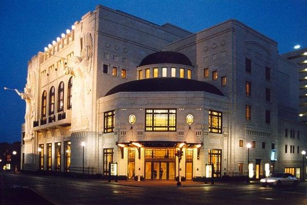 Bass Hall, the Fort Worth Opera Festival's home