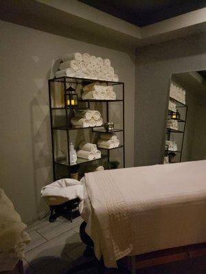 My massage room!